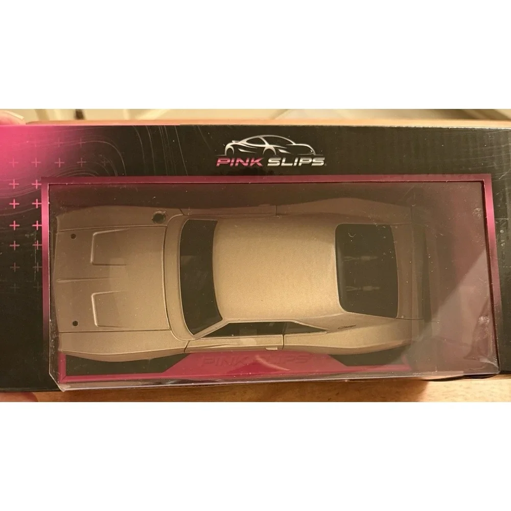 JADA PINK SLIPS 1968 DODGE CHARGER WIDEBODY 1:24 SCALE  Diecast New‎